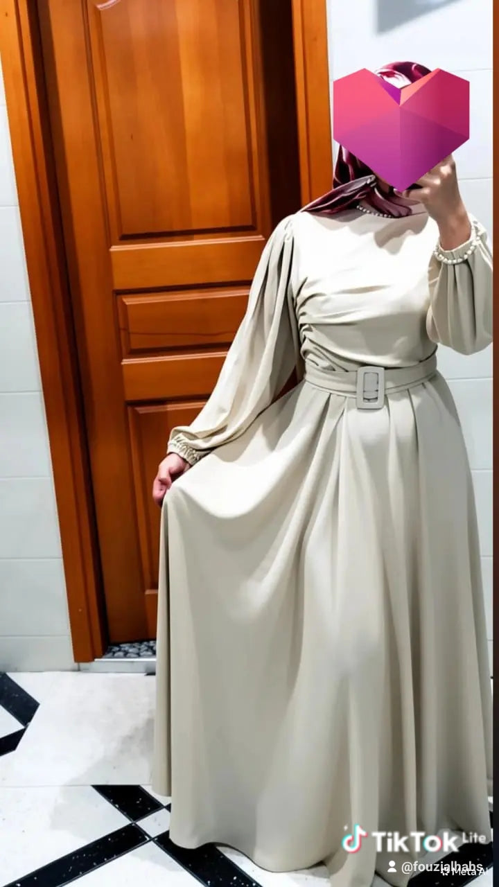 فستان كلوش